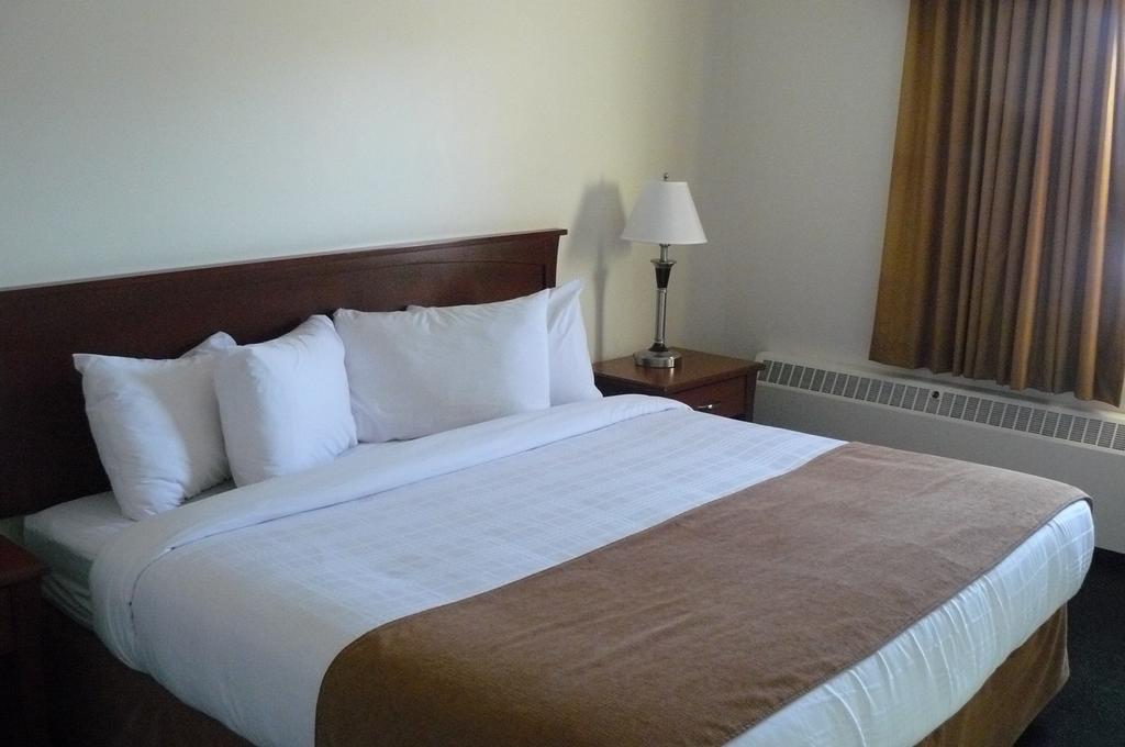 Ptarmigan Inn Hay River 部屋 写真